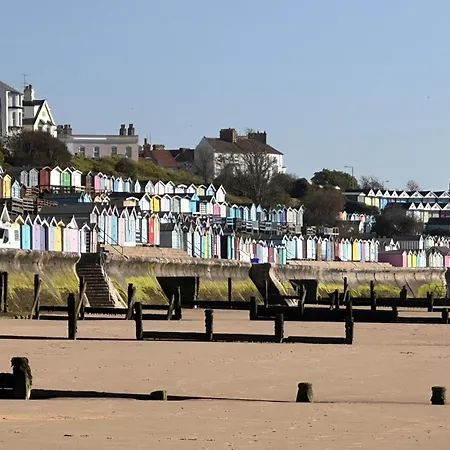 Walton Beach Holiday Lets Buitenkant foto